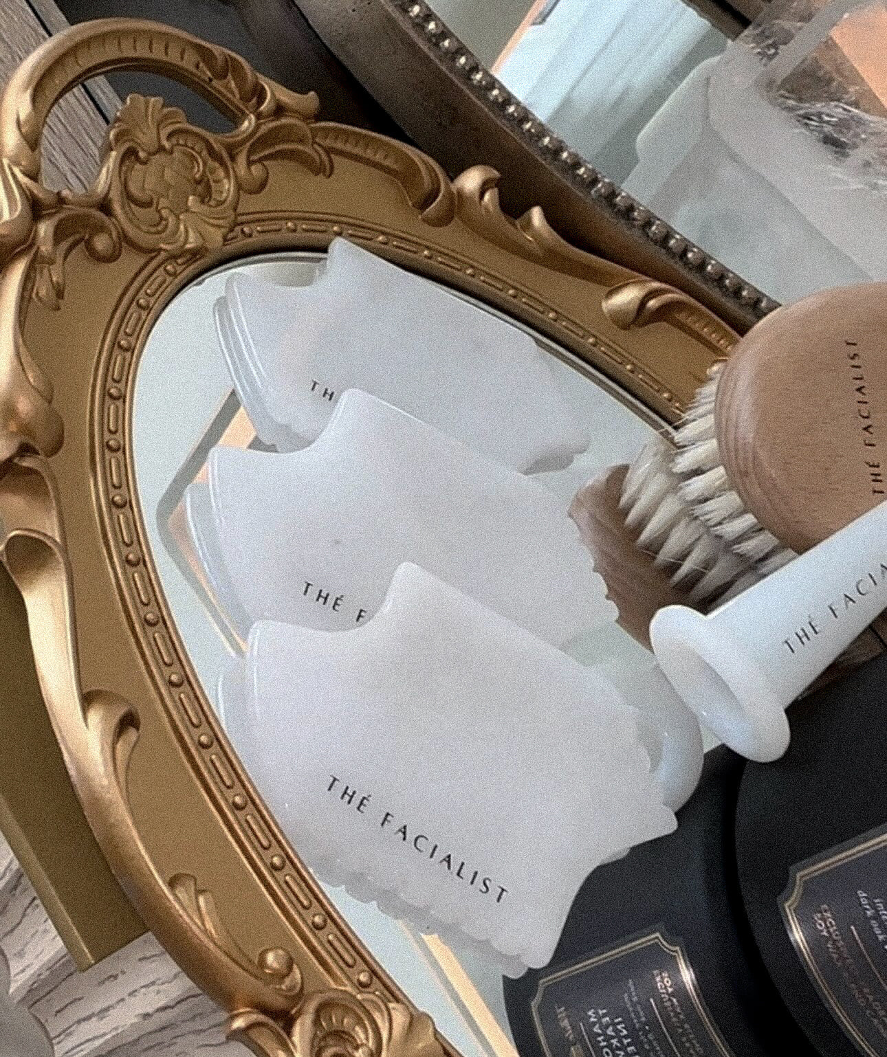 THÉ COLLECTION